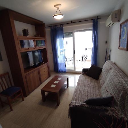 Apartamento Laia 奥罗佩萨德尔马 外观 照片