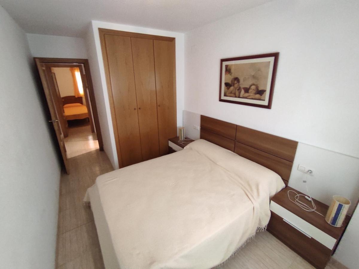 Apartamento Laia 奥罗佩萨德尔马 外观 照片